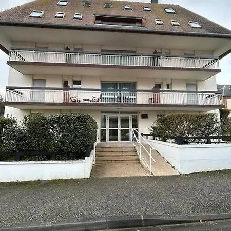 Apartment Les Cormorans - Studio Refait A Neuf A 2 Pas De La Mer Cabourg